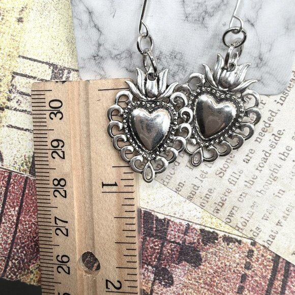 Long Sacred Flaming Heart Silver Dangle Statement Earrings New - Picture 12 of 12